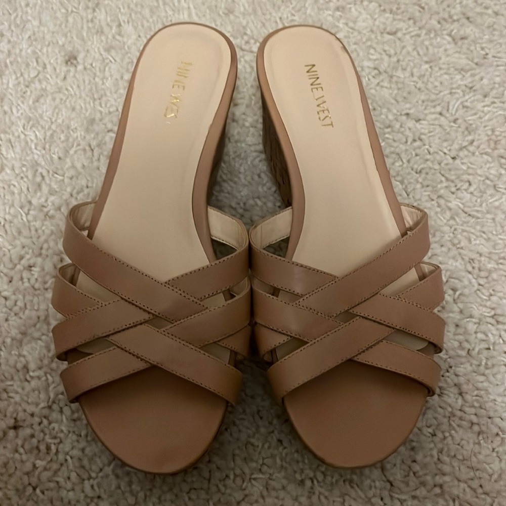 Never worn Nine West sandals